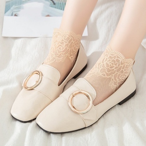 蕾絲花邊短筒襪